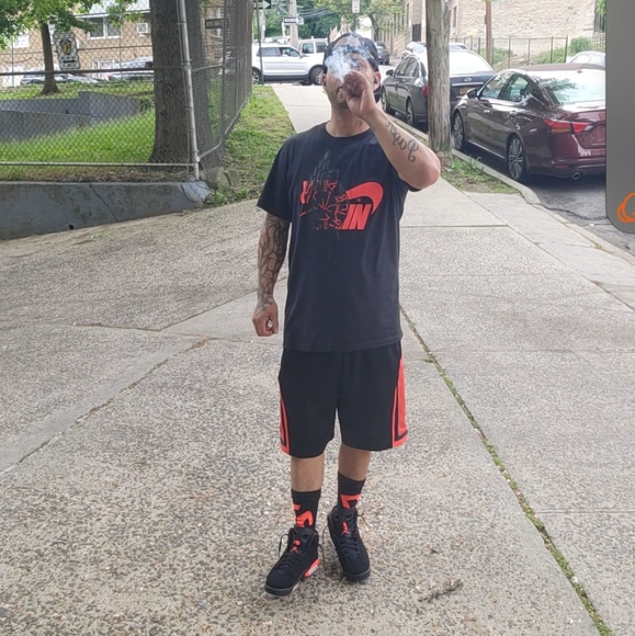 Jay - Picture 4 of 5